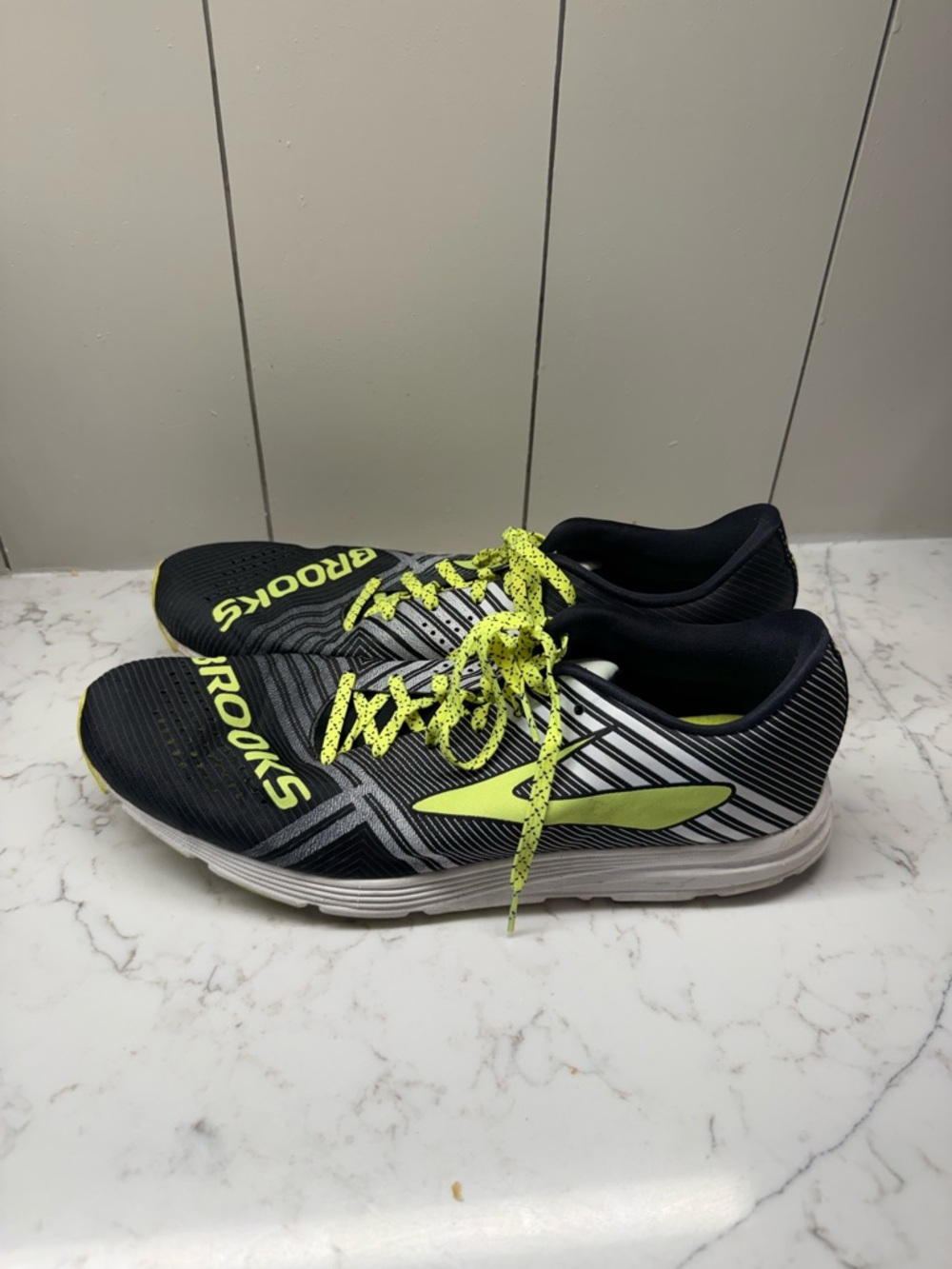 Brooks Men’s Athletic Shoes - Black with Neon Yellow